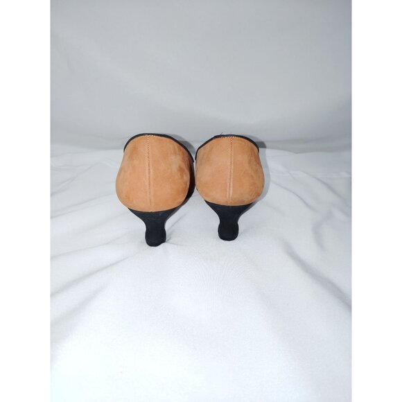 Vintage Lord & Taylor Low Heel Pumps - Womens Size 6- Tan Suede Leather Upper - Picture 3 of 6